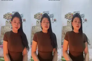 Dokumentasi Ani Semok Cantik Part 1 Live Kasur