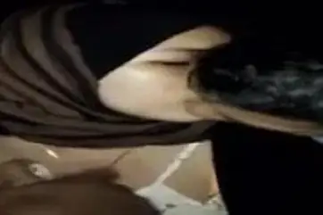 Ukhti Hijab Cantik Pasrah Kasur Semak Part 1